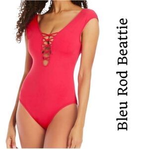 Bleu Rod Beattie Hole in One Cap Sleeve Lattice Mio in Carmine